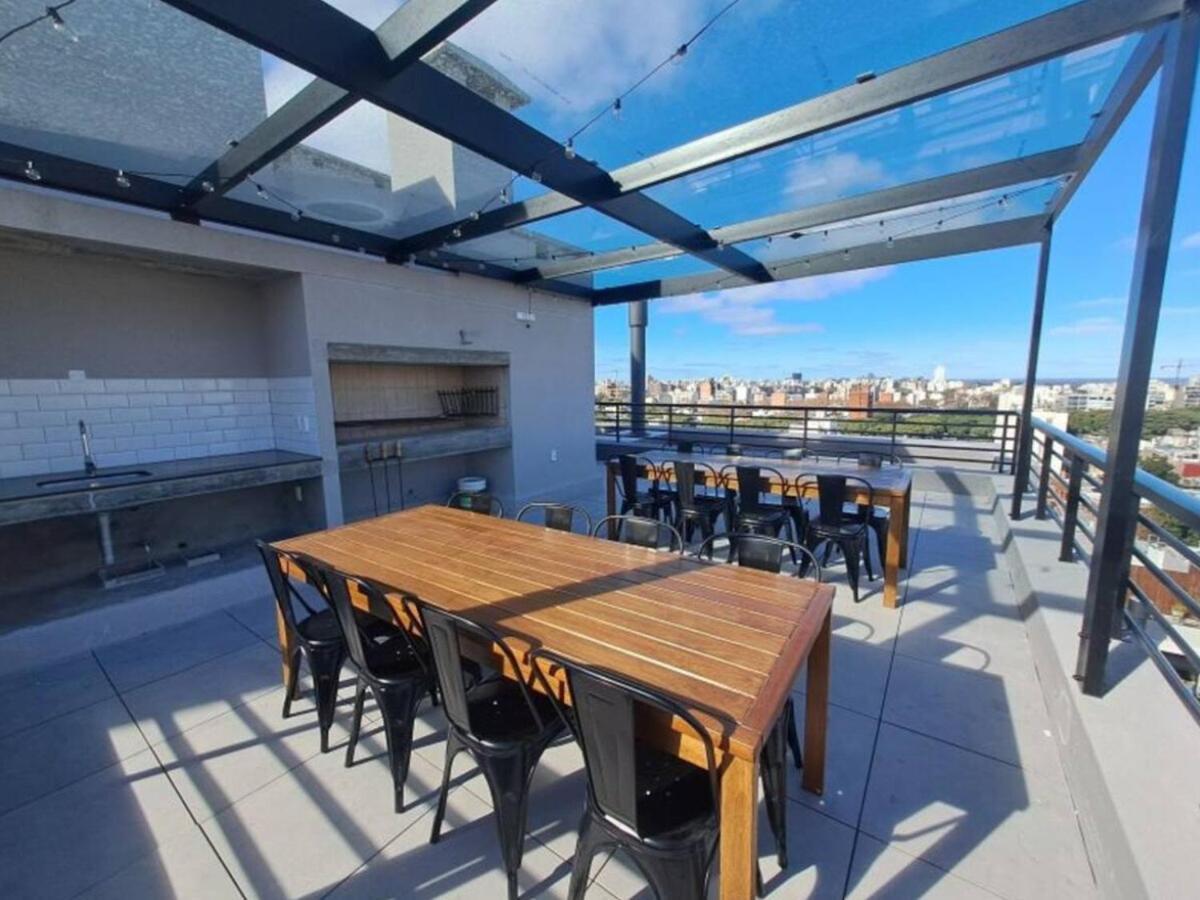 Modern, Suitable And Comfortable With A Balcony Montevideo